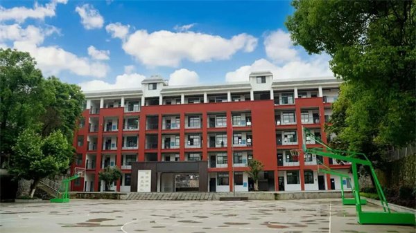 户外运动场_01